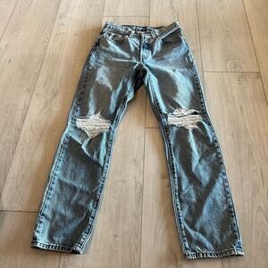 Levi’s 501 women detress jeans size 26/30